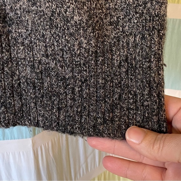 J Crew Lambs Wool Knit Sweater Gray Crewneck Sz Medium - Picture 5 of 8